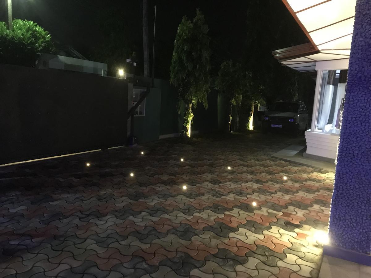 Villaflorence Kadawatha Exteriér fotografie