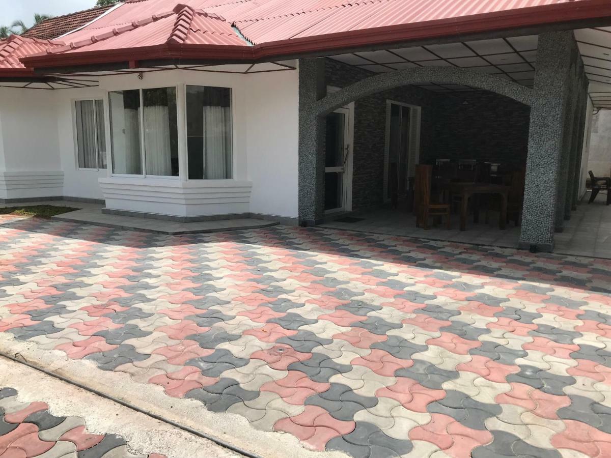 Villaflorence Kadawatha Exteriér fotografie